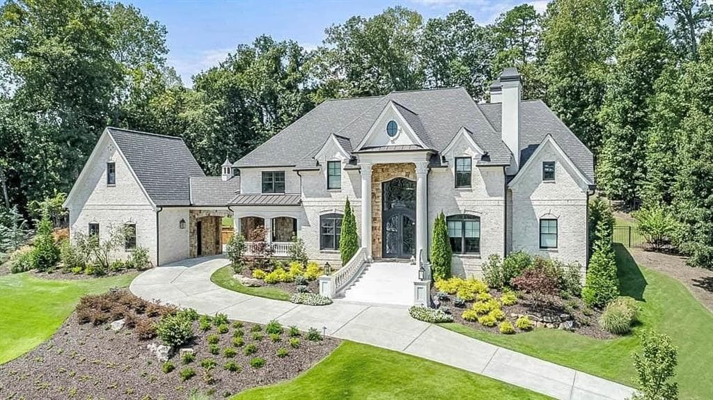6 bedroom, 8 bathroom, 8,137 sq ft single family residence sold at 211 Meritage Drive, Alpharetta, GA 30022
