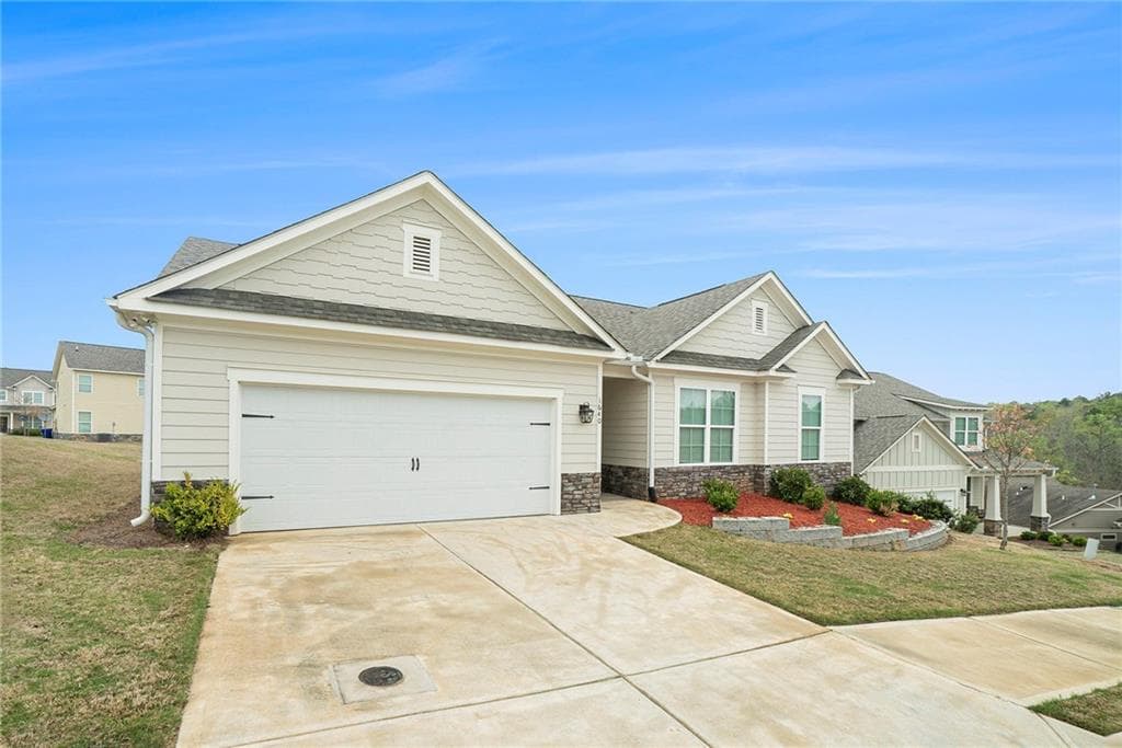 4 bedroom, 2 bathroom, 1,962 sq ft single family residence for sale at 1640 Andalusian Way, Conyers, GA 30012 — photo 3