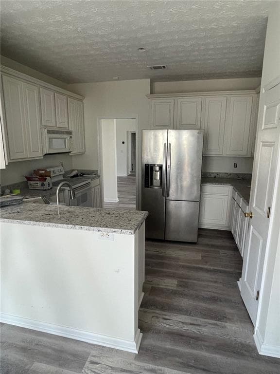 3 bedroom, 2 bathroom, 1,568 sq ft single family residence for sale at 203 Sea Marsh Court, Fayetteville, GA 30215 — photo 7