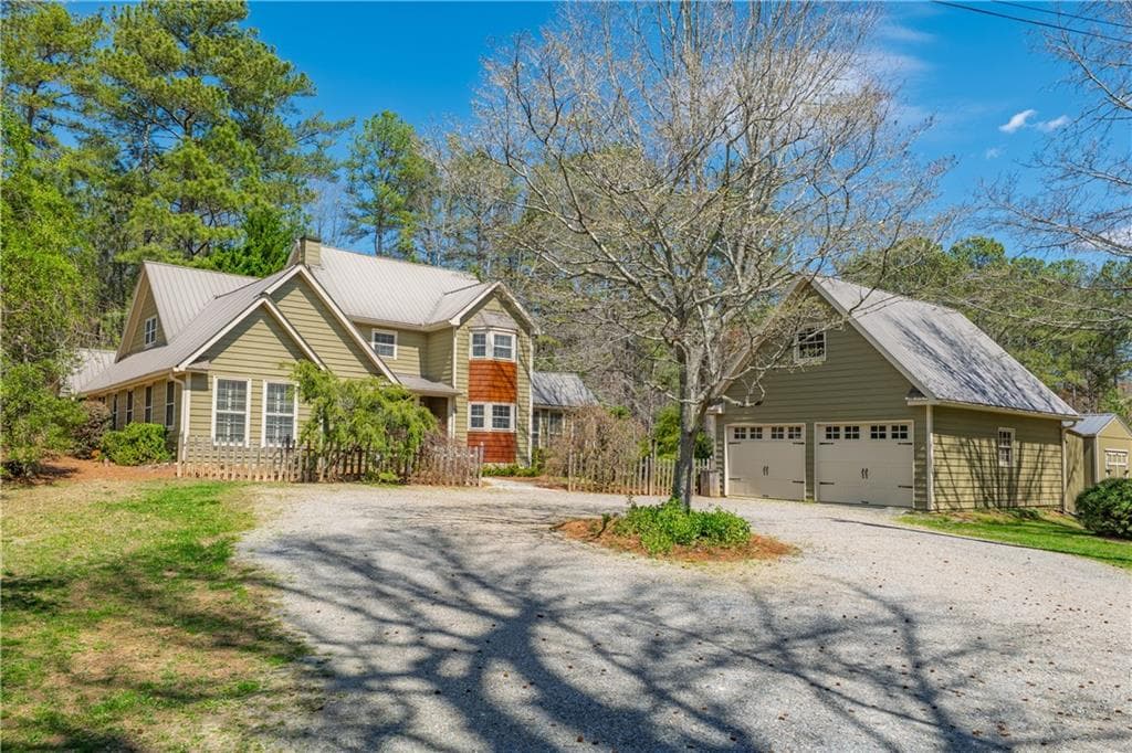 4 bedroom, 4 bathroom single family residence sold at 841 YELLOW CREEK Road, Ball Ground, GA 30107