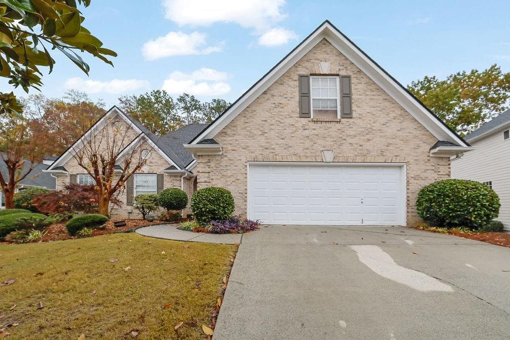 4 bedroom, 3 bathroom single family residence sold at 777 Glen Valley Way, Dacula, GA 30019