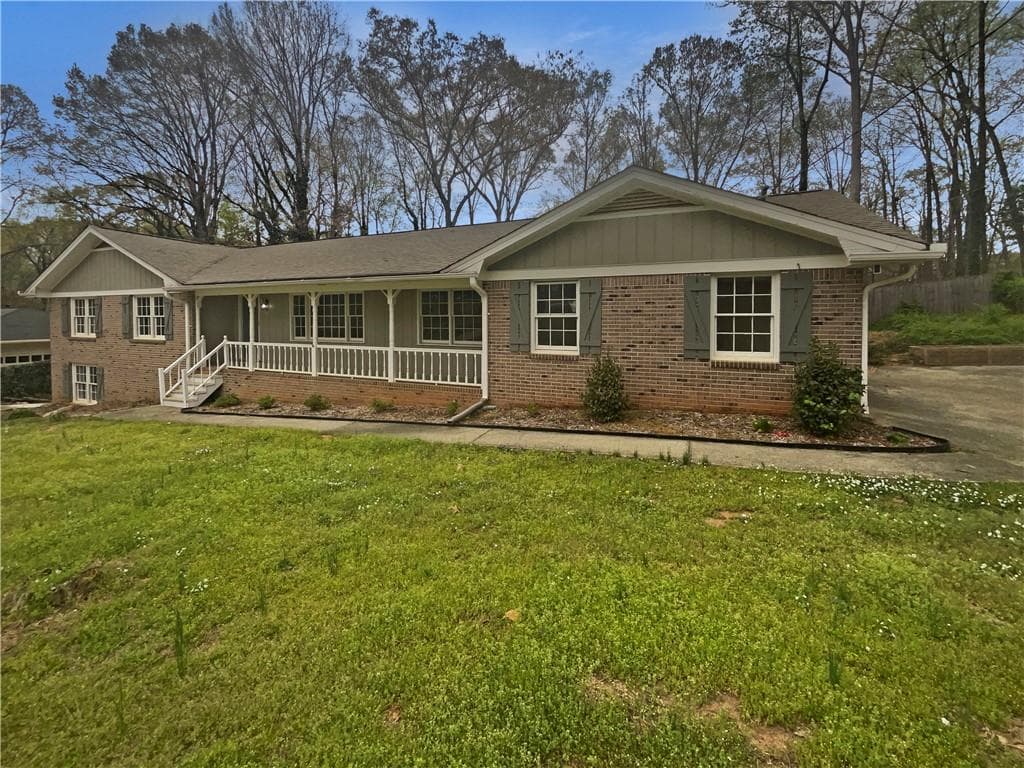 2082 Rainbow Drive, Snellville, GA 30039 — most recent listing photo