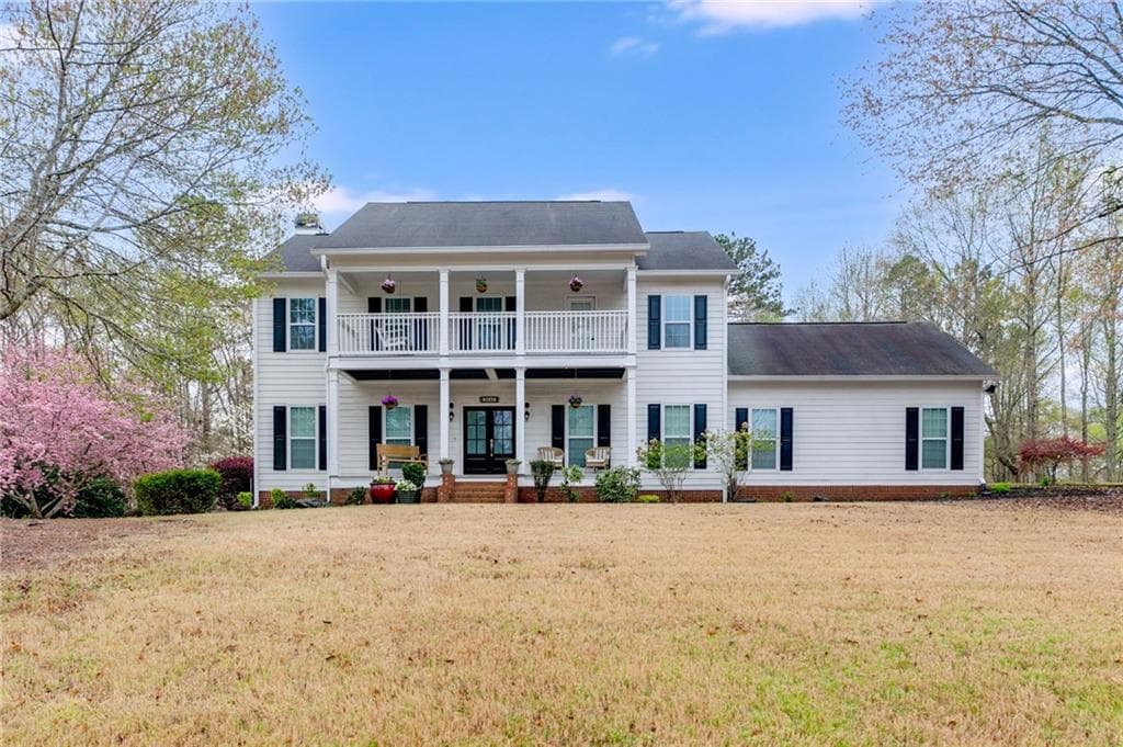 3 bedroom, 4 bathroom single family residence sold at 3642 Falls Trail, Winston, GA 30187