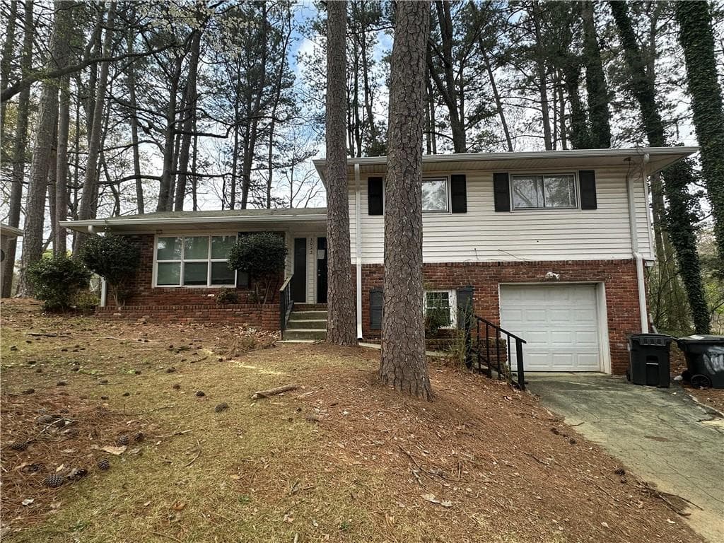 3 bedroom, 2 bathroom, 1,292 sq ft single family residence sold at 3025 Mckenzie Road, Atlanta, GA 30344