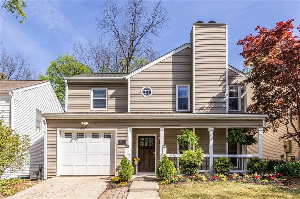3 bedroom, 3 bathroom single family residence sold at 125 Hibernia Avenue, Decatur, GA 30030