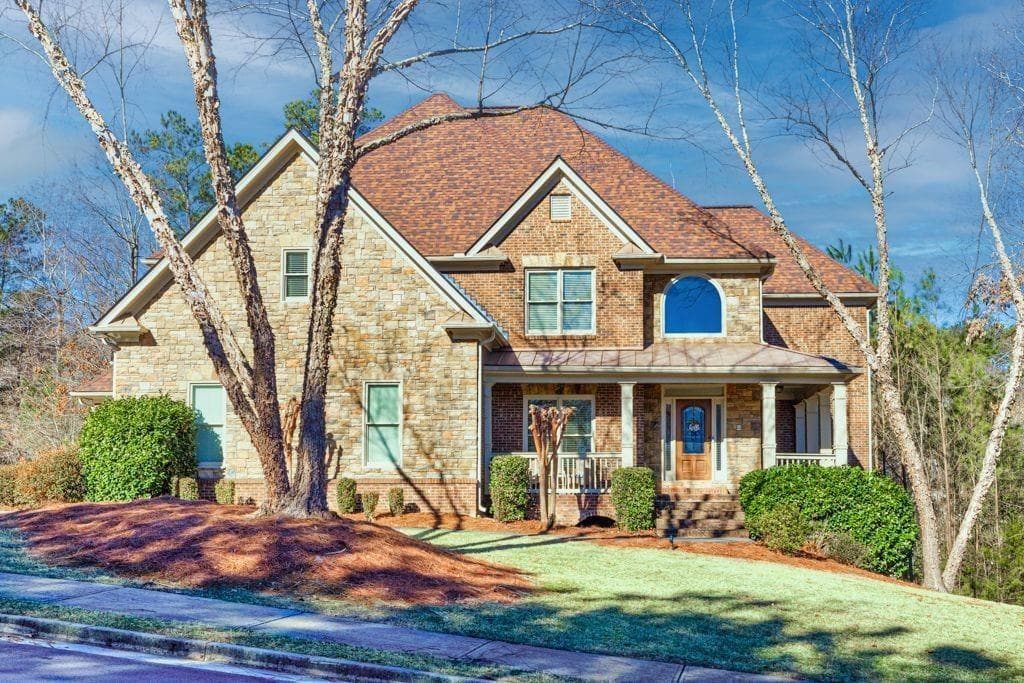5 bedroom, 4 bathroom single family residence sold at 1526 Rocky River Drive, Lawrenceville, GA 30045