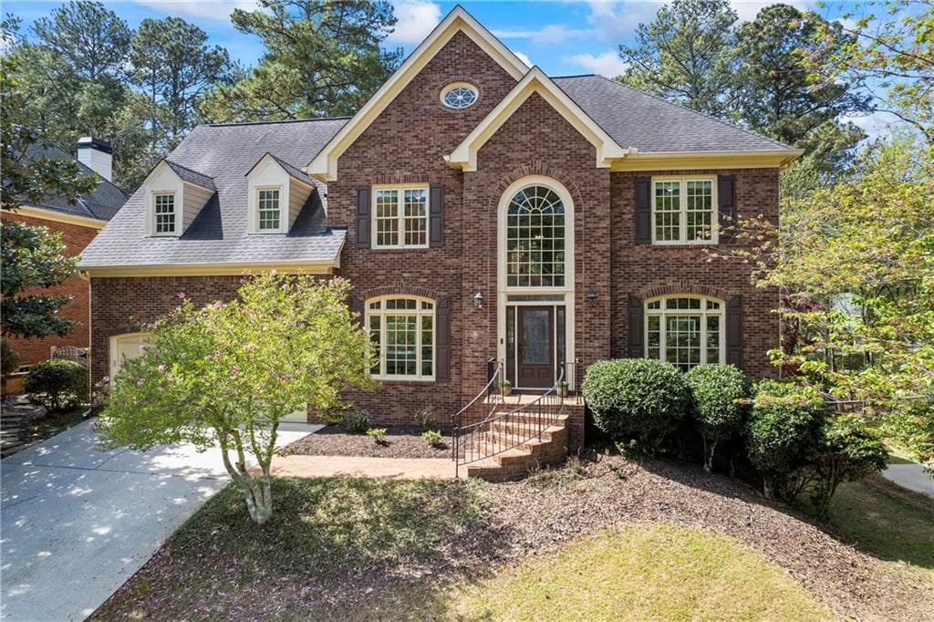 6 bedroom, 5 bathroom single family residence sold at 840 Stonehaven Lane, Alpharetta, GA 30005