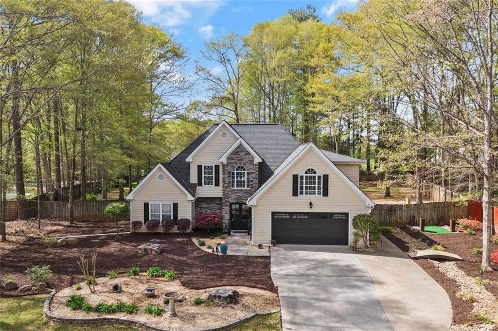 4 bedroom, 3 bathroom single family residence sold at 2019 WINDFIELD Drive, Monroe, GA 30655
