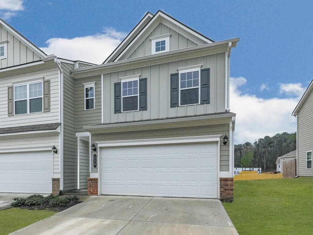 3 bedroom, 3 bathroom townhouse sold at 228 Pinnacle Way, Jasper, GA 30143