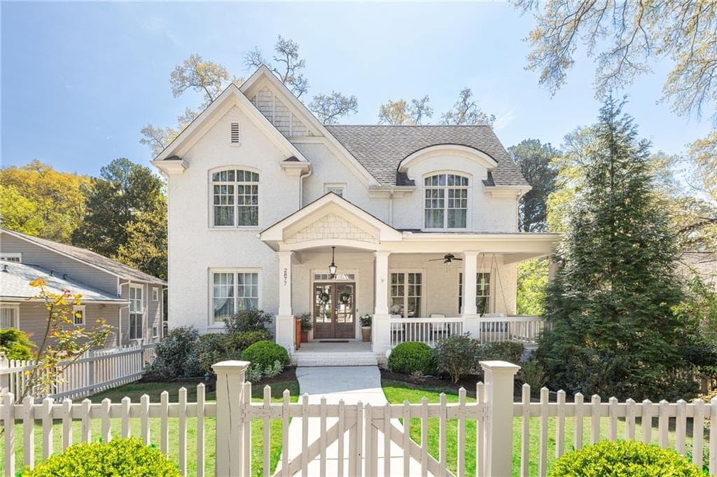 5 bedroom, 6 bathroom single family residence sold at 2877 Elliott Circle, Atlanta, GA 30305