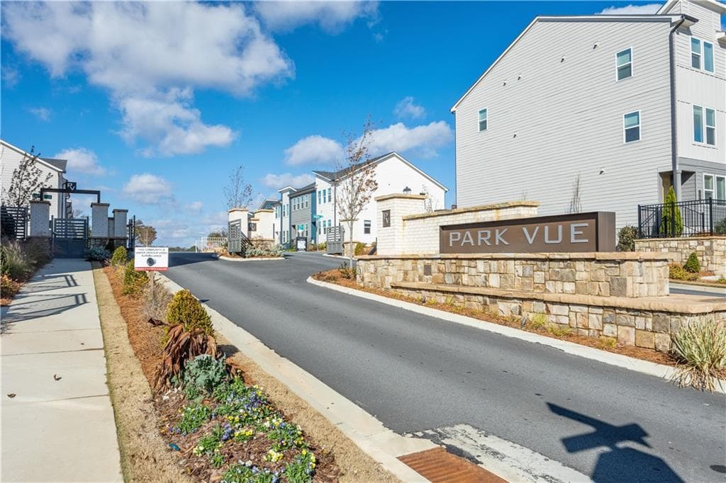 3 bedroom, 3 bathroom, 1,480 sq ft townhouse sold at 1520 Parks Edge Lane, Atlanta, GA 30318