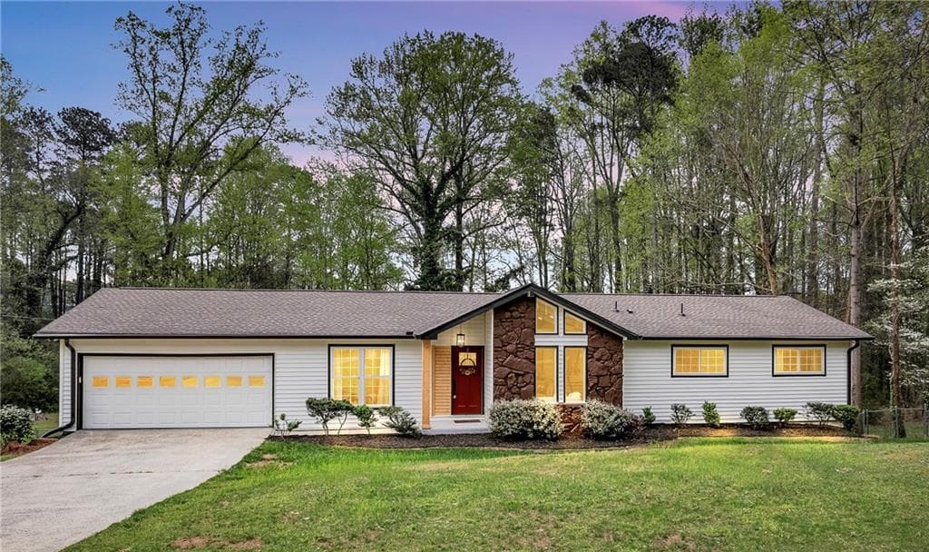 5 bedroom, 3 bathroom single family residence sold at 3046 Wendgate Drive, Marietta, GA 30062
