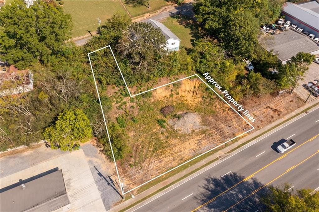 other sold at 414 S Wall Street, Calhoun, GA 30701