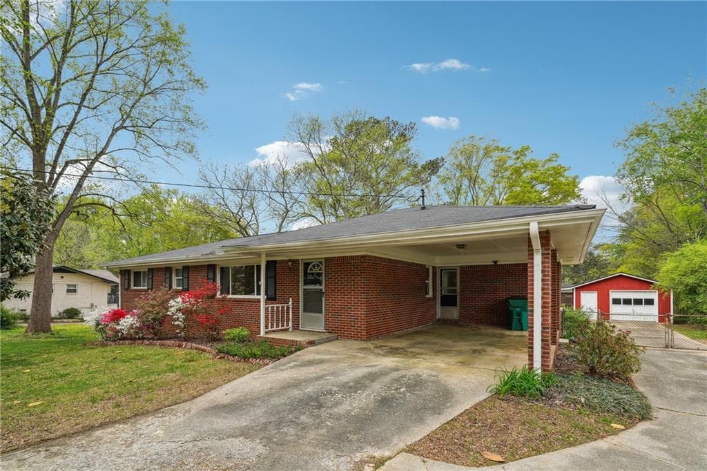 3 bedroom, 1 bathroom single family residence sold at 4290 Chestnut Grove Lane, Austell, GA 30106