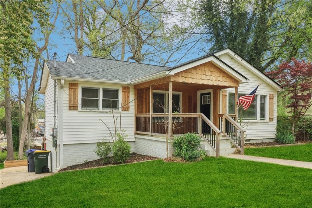2 bedroom, 1 bathroom single family residence sold at 353 Oak Ridge Drive, Marietta, GA 30060