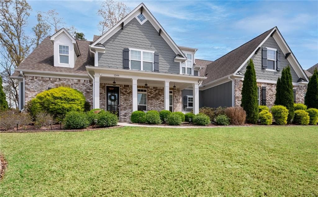 5 bedroom, 4 bathroom single family residence sold at 1344 Chipmunk Forest Chase, Powder Springs, GA 30127