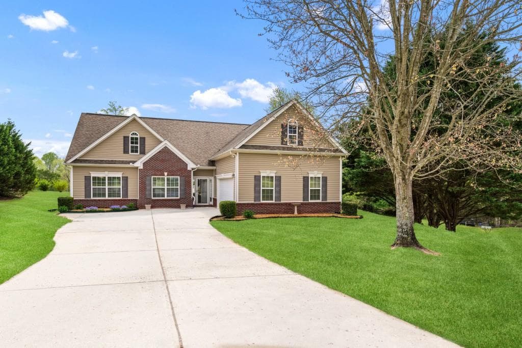 145 Bedford Falls Court, Jefferson, GA 30549 — most recent listing photo