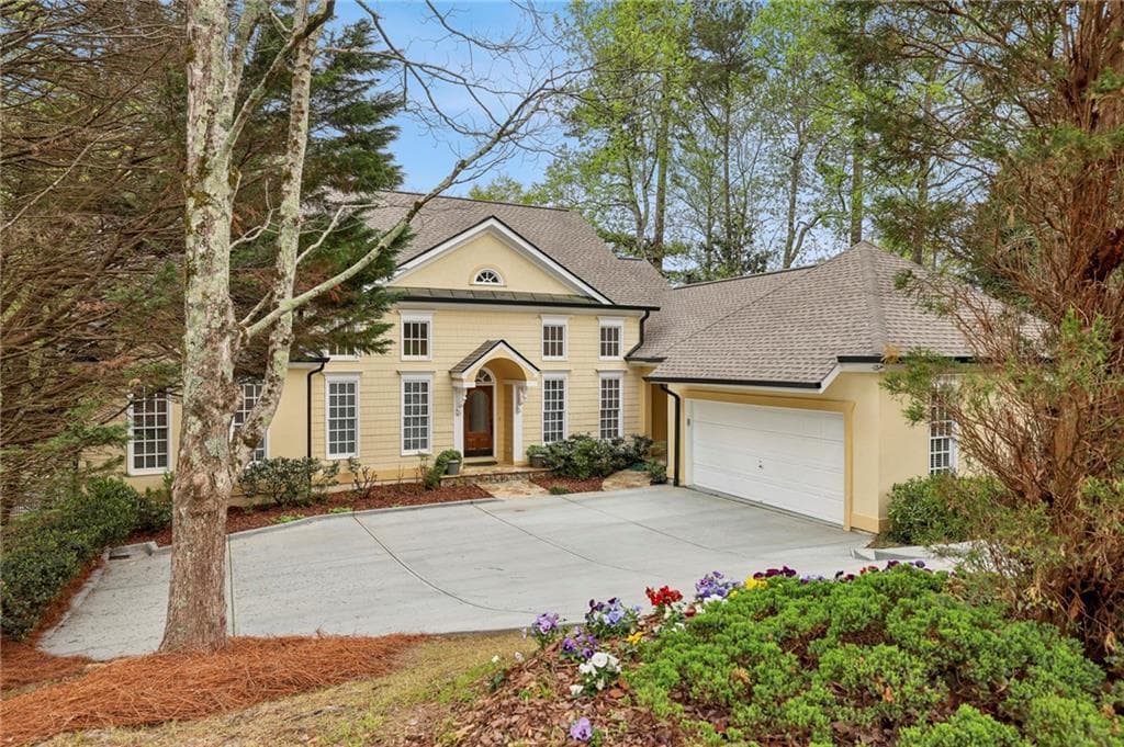 4 bedroom, 4 bathroom, 4,160 sq ft single family residence sold at 535 Telford Place, Atlanta, GA 30342