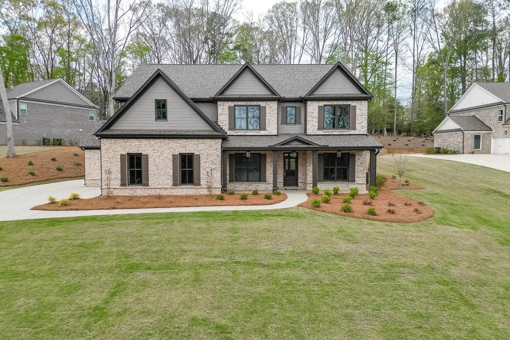4 bedroom, 5 bathroom single family residence sold at 1100 Riverhill Drive, Bishop, GA 30621