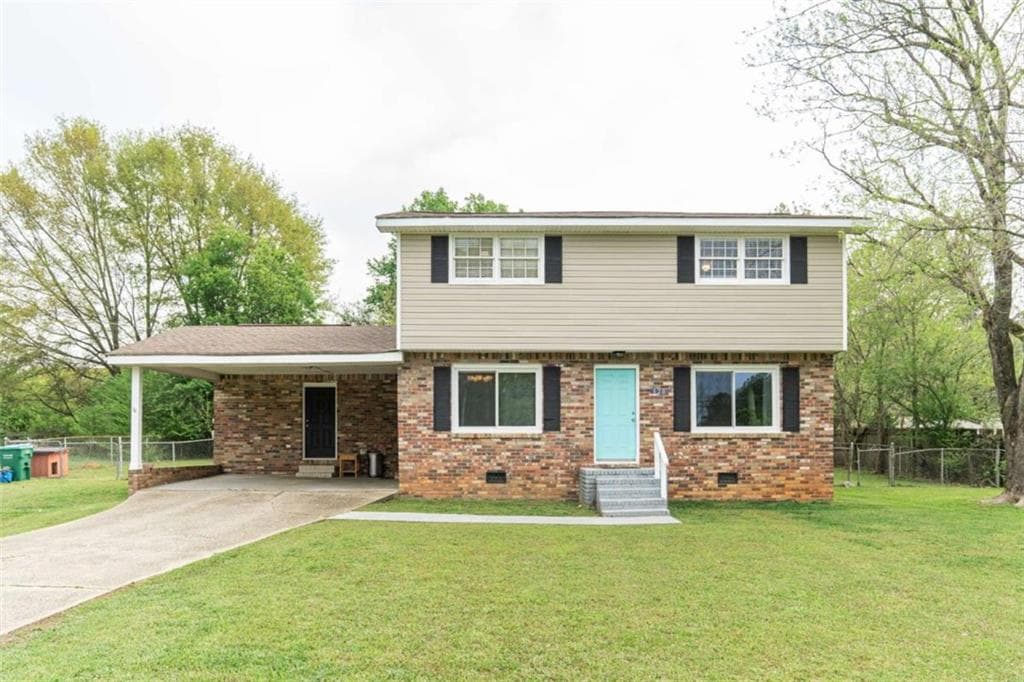 3 bedroom, 2 bathroom single family residence sold at 120 Old Airport Road, Carrollton, GA 30117