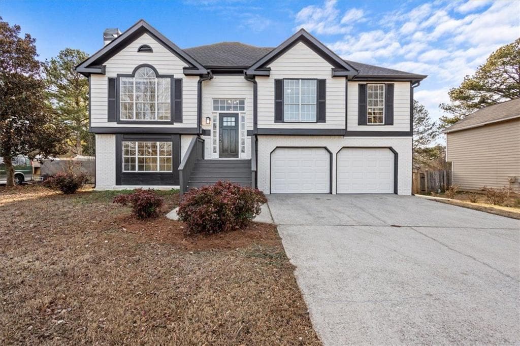4 bedroom, 3 bathroom single family residence sold at 2718 Beaver Creek Crossing, Powder Springs, GA 30127