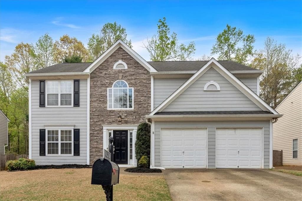 3 bedroom, 3 bathroom single family residence sold at 2155 Westwind Drive, Roswell, GA 30075