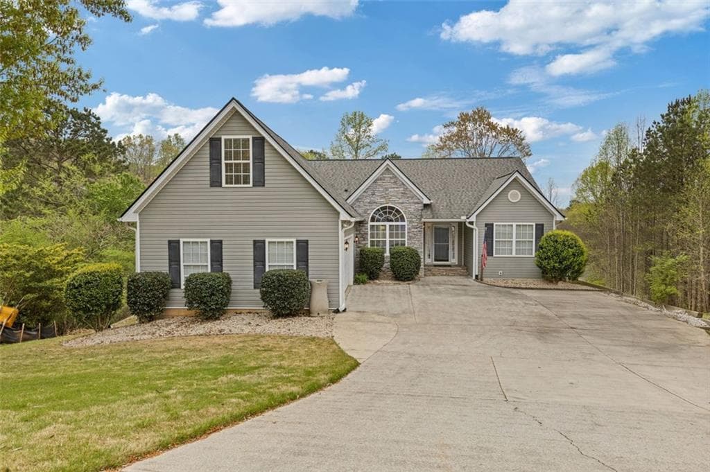 5060 Blue Goose Court, Flowery Branch, GA 30542 — most recent listing photo