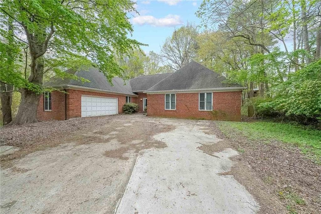 4367 S Berkeley Lake Road, Duluth, GA 30096 — most recent listing photo