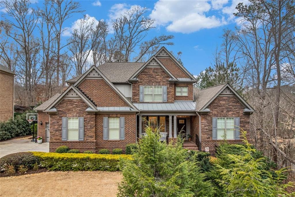 1190 Mosspointe Drive, Roswell, GA 30075 — most recent listing photo