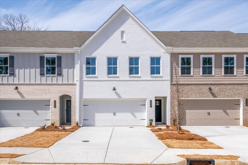 3 bedroom, 3 bathroom townhouse sold at 409 Carrera Lane, Acworth, GA 30102