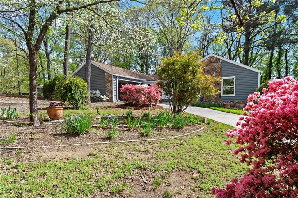 4720 Norman Drive, Kennesaw, GA 30144 — most recent listing photo
