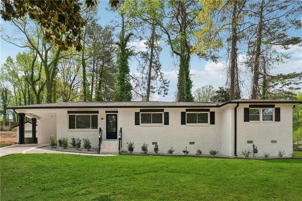 4 bedroom, 3 bathroom single family residence sold at 307 Gordon Woods Drive, Mableton, GA 30126