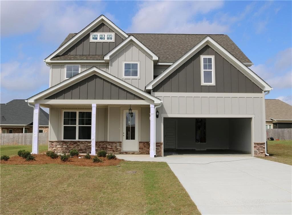5 bedroom, 4 bathroom single family residence sold at 710 Linda Gail Way Lot 103, Bonaire, GA 31005
