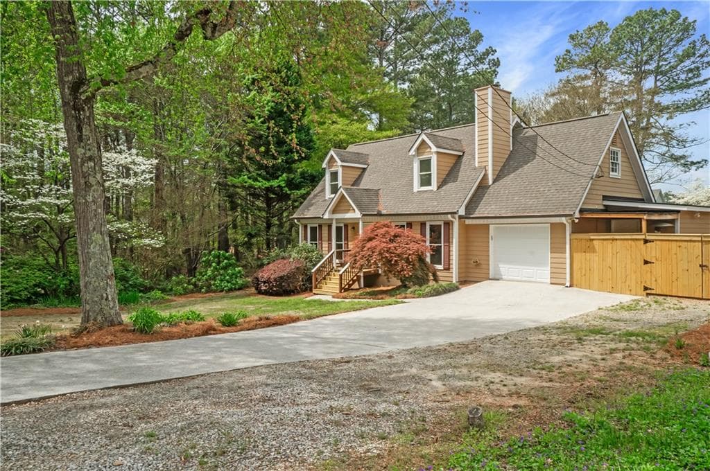 4 bedroom, 2 bathroom single family residence sold at 1765 Round Road, Grayson, GA 30017