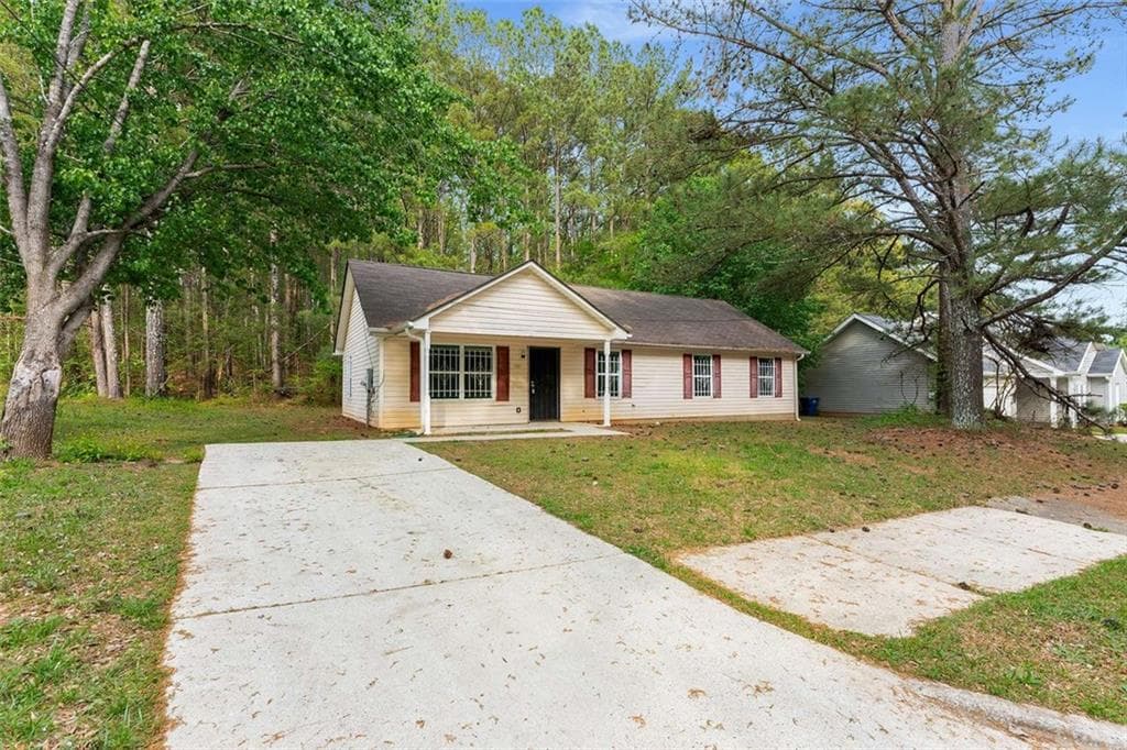 4 bedroom, 2 bathroom, 1,300 sq ft single family residence sold at 700 Thomasville Boulevard, Atlanta, GA 30315