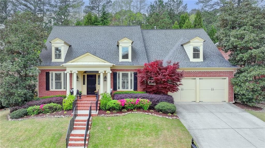 5 bedroom, 5 bathroom single family residence sold at 8070 Georgetown Circle, Suwanee, GA 30024