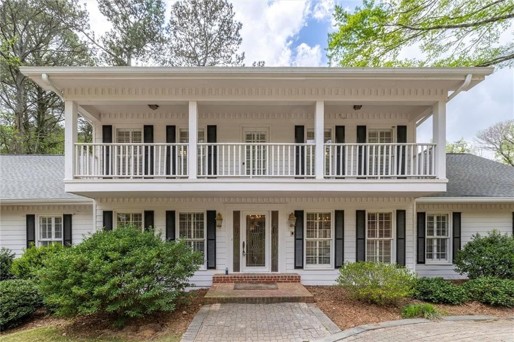 4 bedroom, 6 bathroom single family residence sold at 1800 East Gate Drive, Smoke Rise, GA 30087