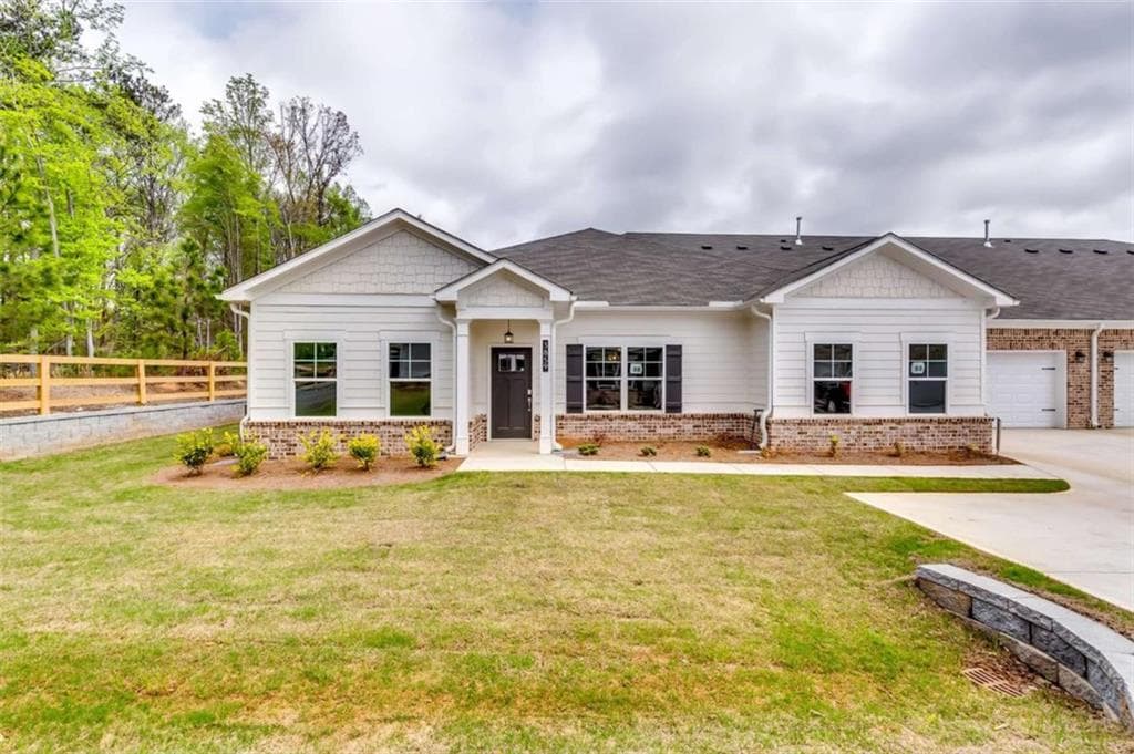3 bedroom, 2 bathroom single family residence sold at 3859 Shelleydale Drive, Powder Springs, GA 30127