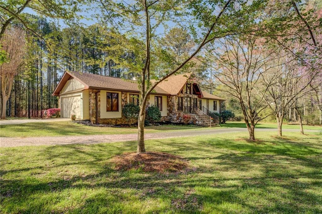 5 bedroom, 3 bathroom single family residence sold at 460 Haynes Creek Circle, Oxford, GA 30054