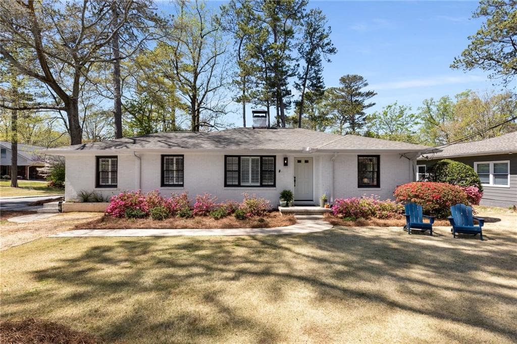 3 bedroom, 3 bathroom single family residence sold at 200 Heaton Park Drive, Decatur, GA 30030
