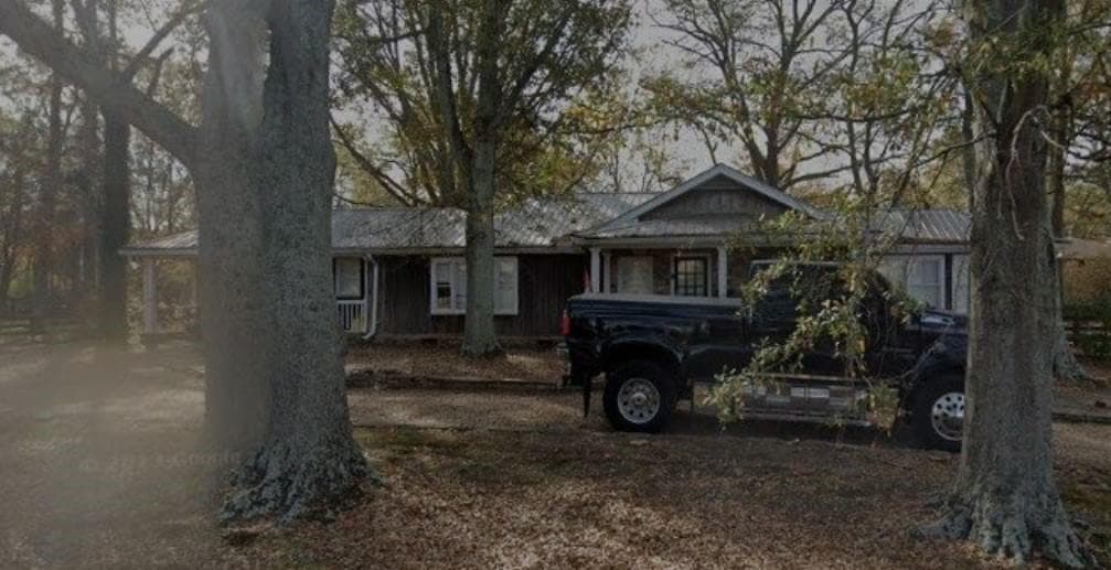 2 bedroom, 2 bathroom single family residence under contract at 5729 Jim Crow Road, Flowery Branch, GA 30542