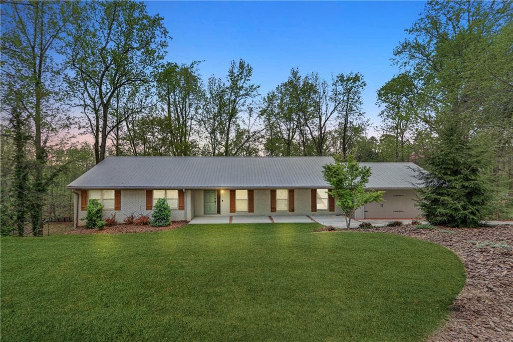 4 bedroom, 3 bathroom single family residence sold at 2248 Skyline Drive, Gainesville, GA 30501