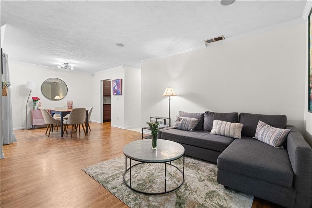 2 bedroom, 2 bathroom condominium sold at 1150 Collier Road A7, Atlanta, GA 30318