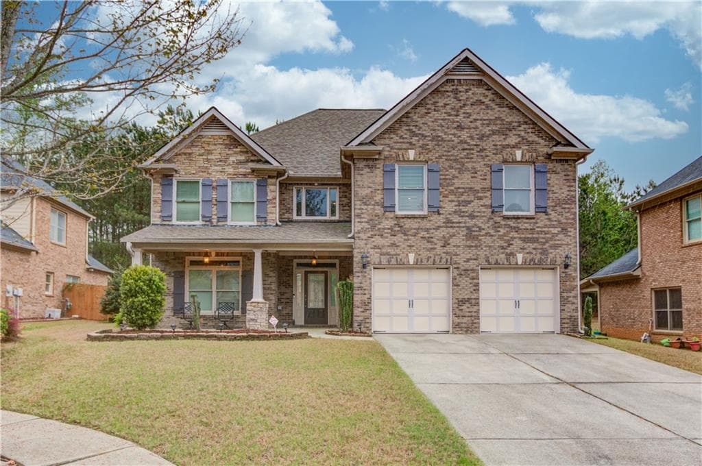 6 bedroom, 3 bathroom single family residence sold at 1633 Park Hollow Lane, Lawrenceville, GA 30043