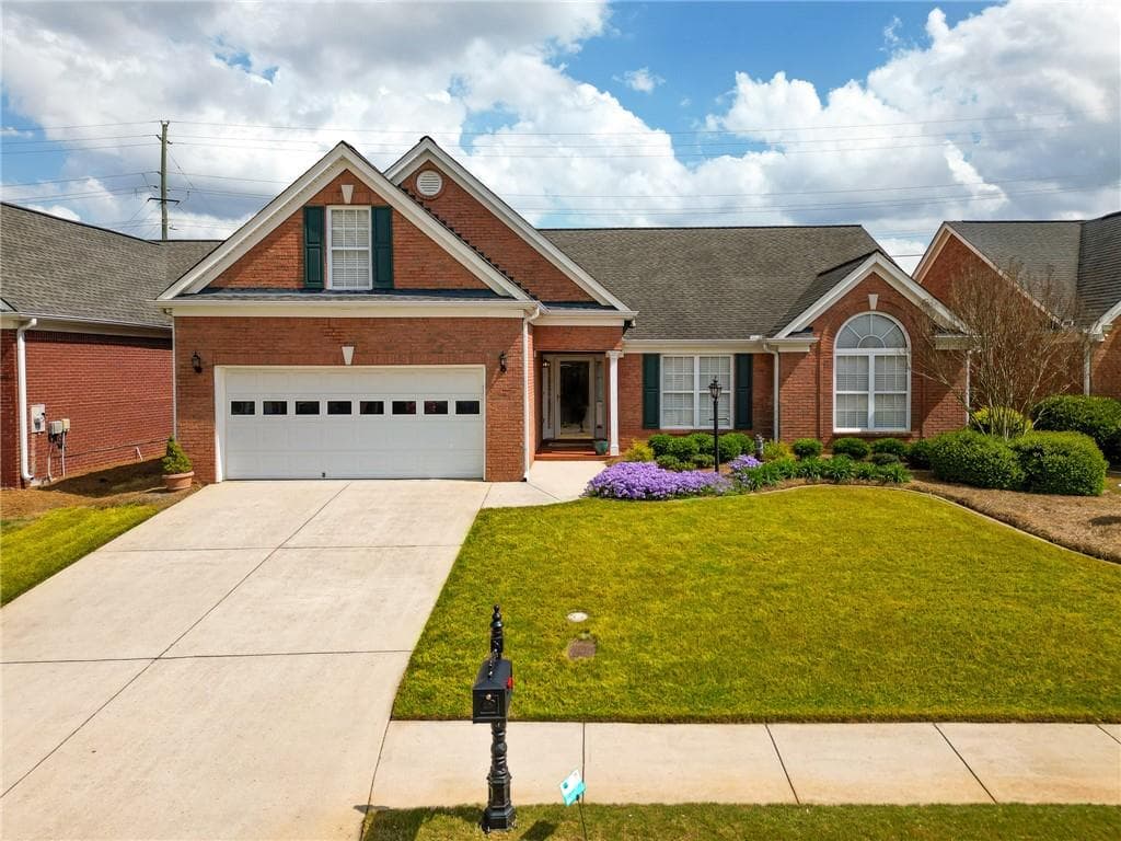 3 bedroom, 2 bathroom single family residence sold at 1042 Pecan Grove Place, Lawrenceville, GA 30046