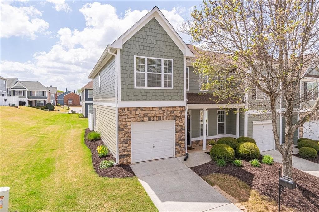 6617 SPLASHWATER Drive, Flowery Branch, GA 30542 — most recent listing photo
