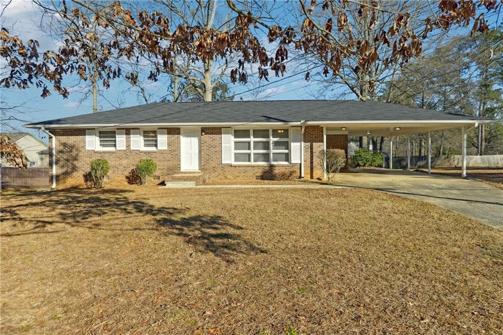 3 bedroom, 2 bathroom single family residence sold at 8586 Taylor Road, Riverdale, GA 30274