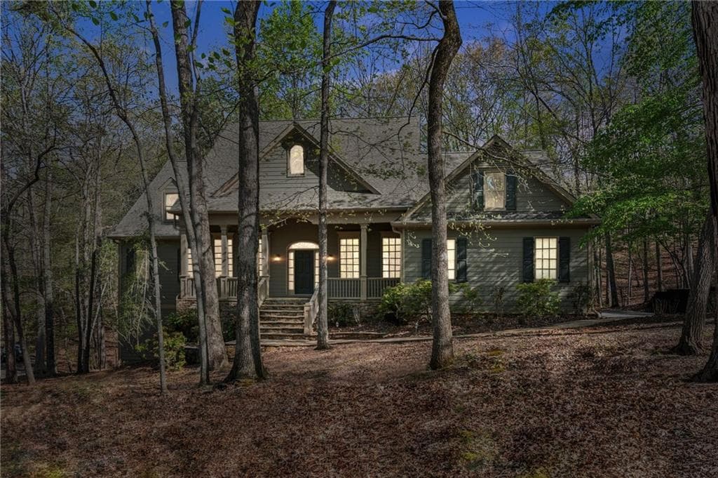 4 bedroom, 4 bathroom single family residence sold at 52 Mallard Cove Circle, Big Canoe, GA 30143