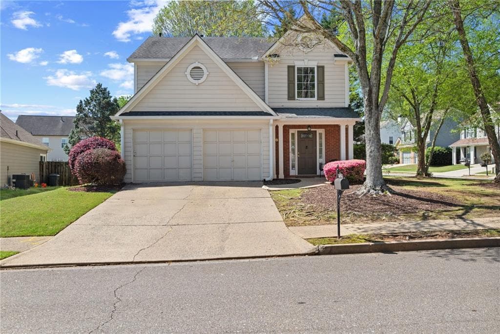 4070 Amber Leaf Drive, Roswell, GA 30076 — most recent listing photo