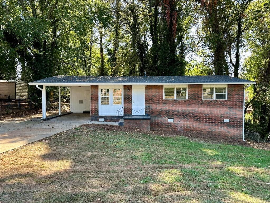 3 bedroom, 1 bathroom single family residence sold at 398 Windy Hill Road, Marietta, GA 30060